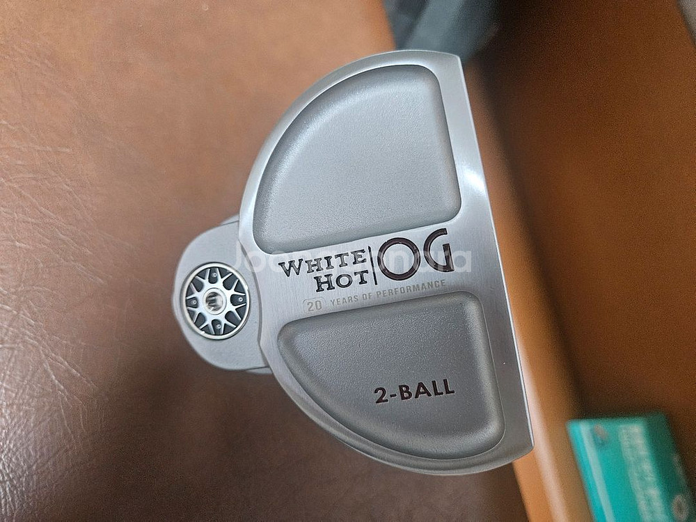 오디세이 화이트핫OG 투볼 퍼터 34인치--0