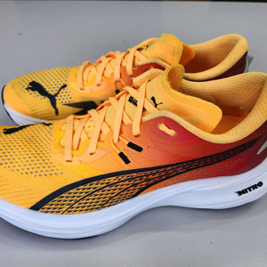 푸마 디비에이트 나이트로 3 270