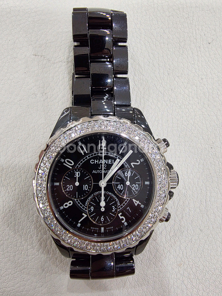 샤넬 J12 크로노그래프 다이아몬드 시계--2