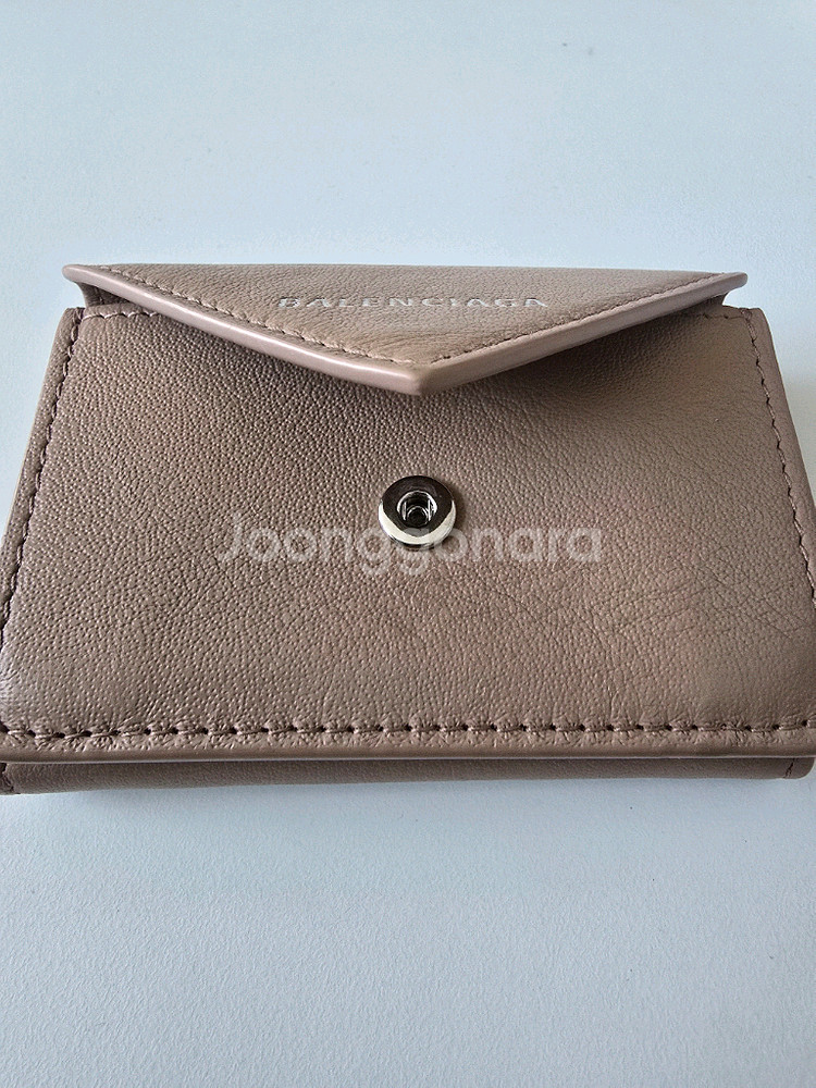 상태 S급 정품 발렌시아가 BALENCIAGA 391446 베이지 레더 파피에 미니 명함 및 카드지갑 팔아요--3