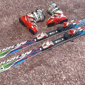 노르디카 스키 세트(스키156,부츠250)