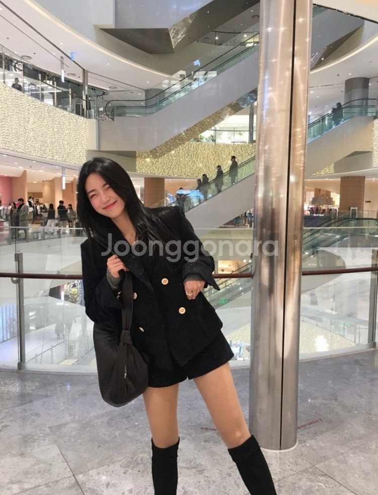 (새상품)뮬리예트 벨벳 트위드 투피스--1