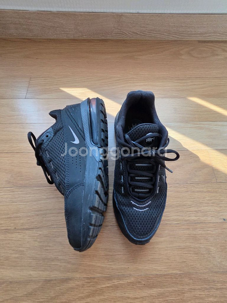 나이키 에어맥스 운동화 245사이즈.올블랙.--1