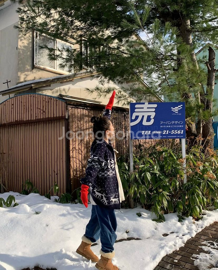 (최종가격/새상품)위드아웃썸머 눈꽃 집업 가디건--5
