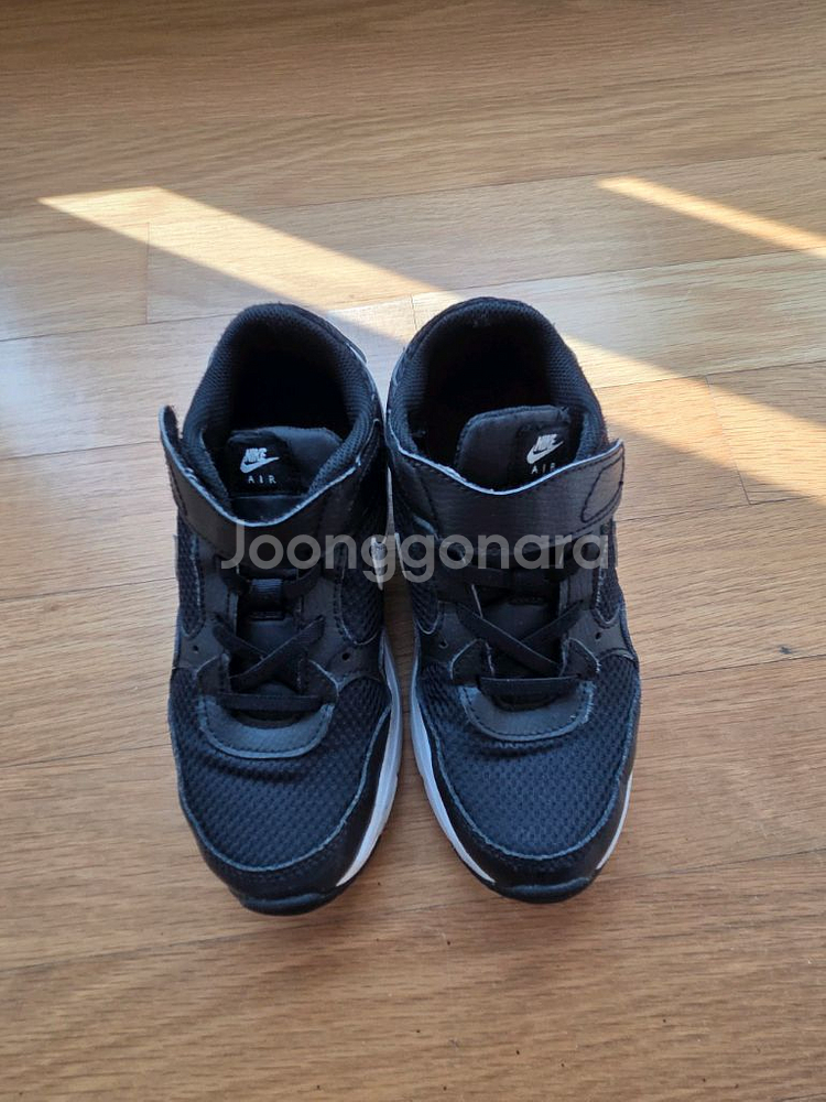 나이키 키즈 에어맥스 운동화 220사이즈.--0