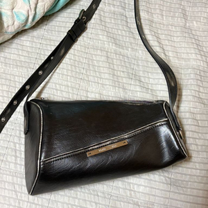 마뗑킴 더티워싱 레더 숄더백 가방