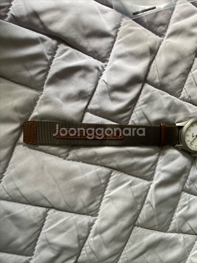 해밀턴 카키필드 메카니컬 쿼츠 신형 25/8--4