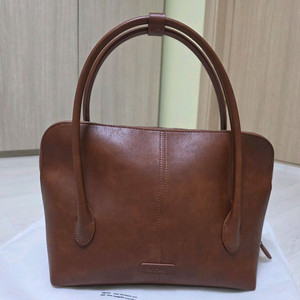 데누 마멜디백 쁘띠 브라운 판매합니다