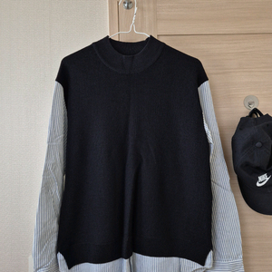 솔리드옴므 레이어드 니트