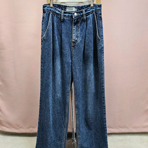 트렌디어패럴 투핀턱 와이드 데님팬츠 청바지