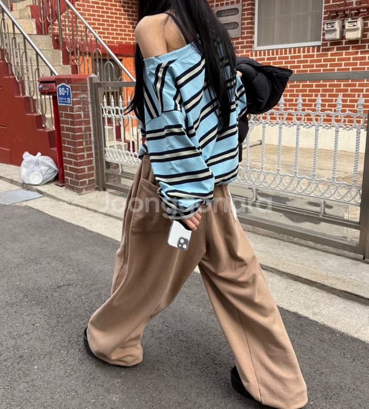 (새상품) 데이도어 단가라 보트넥 티--3