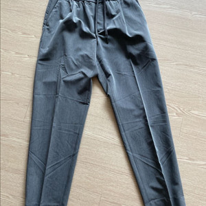 스파오 회색 슬랙스 M