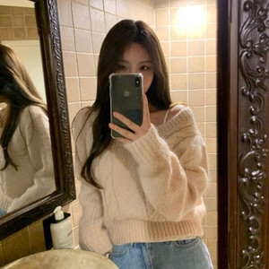 (새상품)리에뜨 베어리 니트