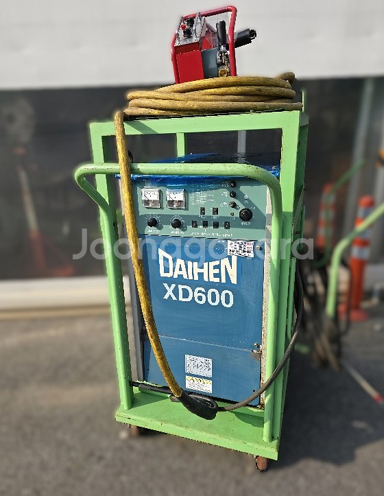 다이헨 MAG/ CO2용접기 XD600 케이블10m세트 대차 포함 중고용접기--2