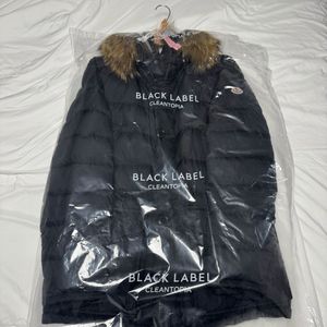 몽클레르(몽클레어) 클루니 블랙 팝니다.