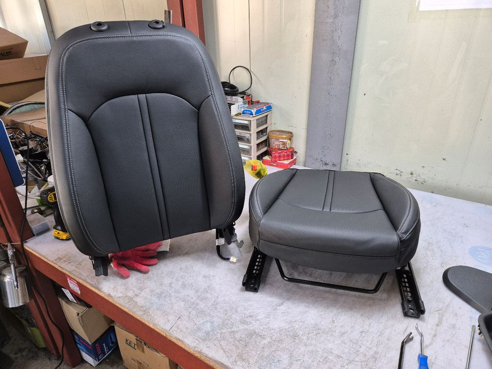 쏘나타 뉴라이즈 택시 운전석 순정 시트 커버 팝니다 이미지