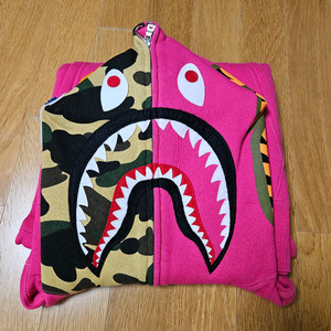 베이프 샤크 후드 집업 M 정품