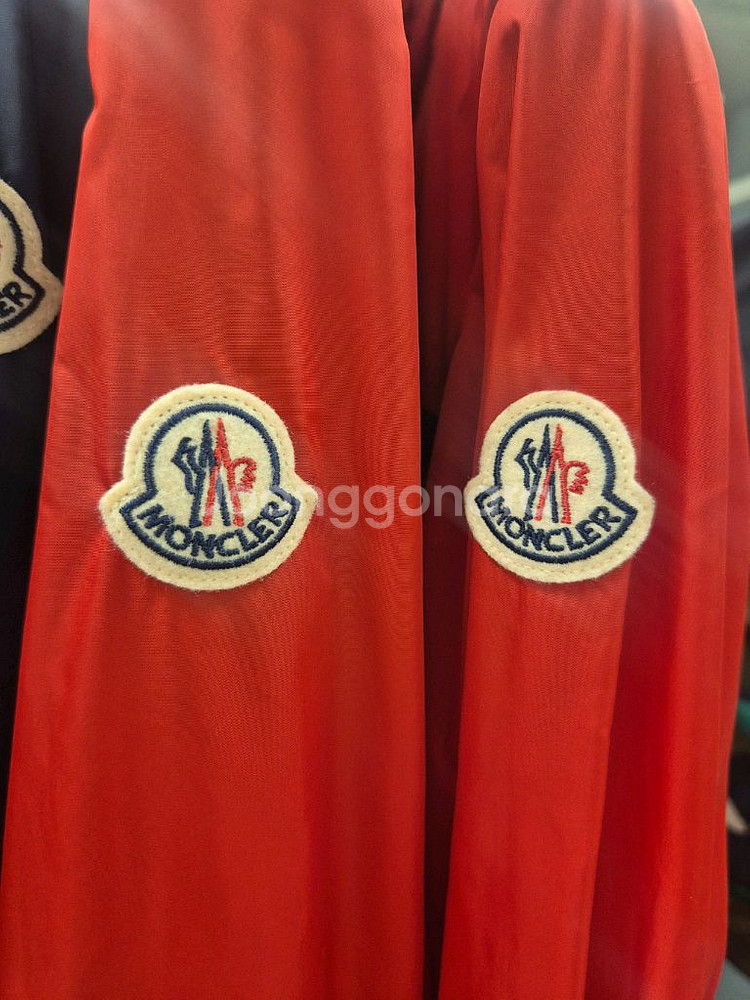 몽클레어 여성 바람막이 자켓--1