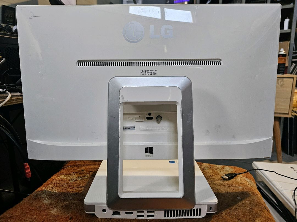 일체형pc<144>LG24인치 I3 2세대 일체형 이미지