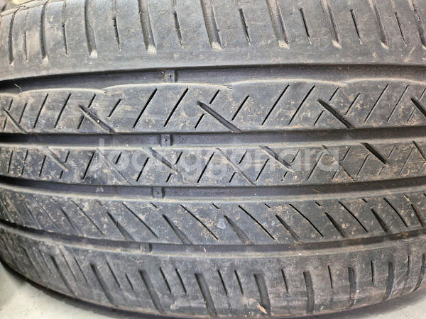 그랜져 gn7 18인치 중고타이어 판매--9