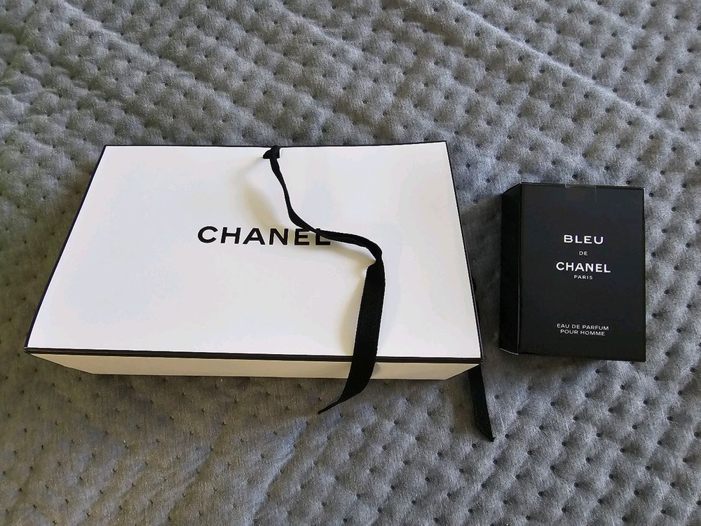 블루 드 샤넬 오 드 빠르펭 50ml 새상품 팝니다.(택포)--2