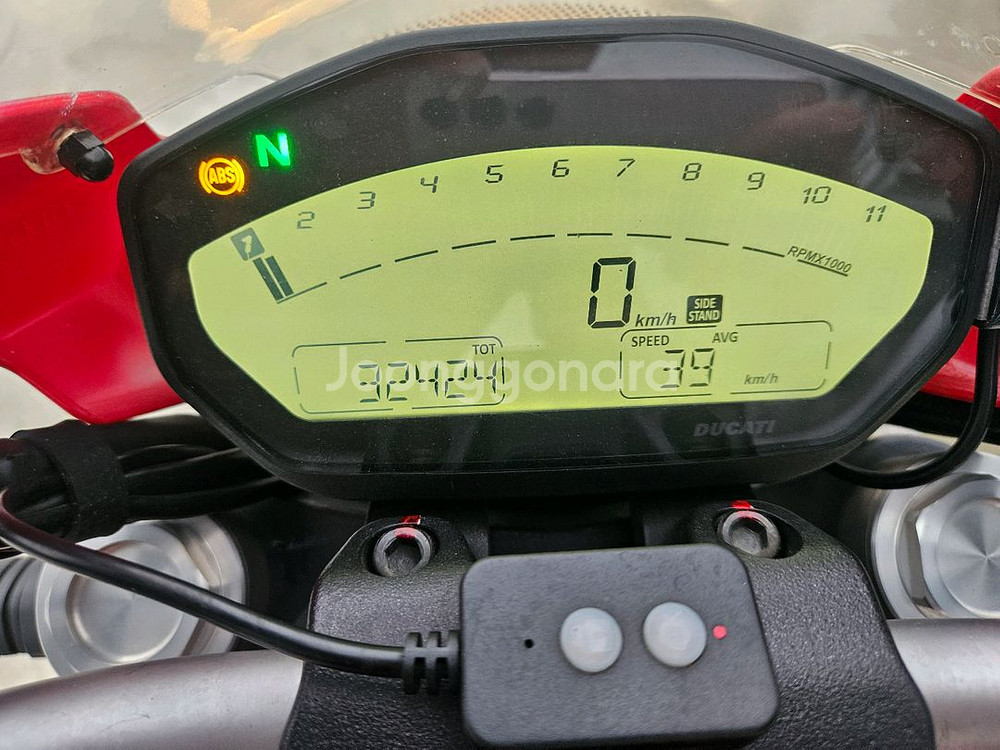 듀카티몬스터797/18년식/4만키로/390만원--7