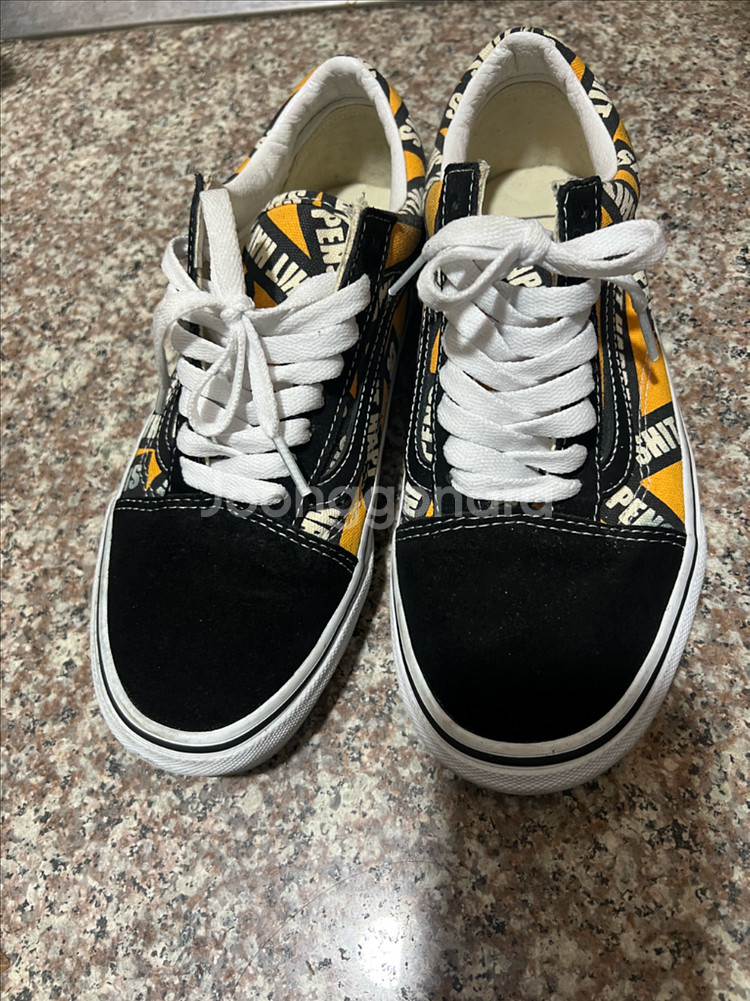 반스 올드스쿨 스니커즈 245--1