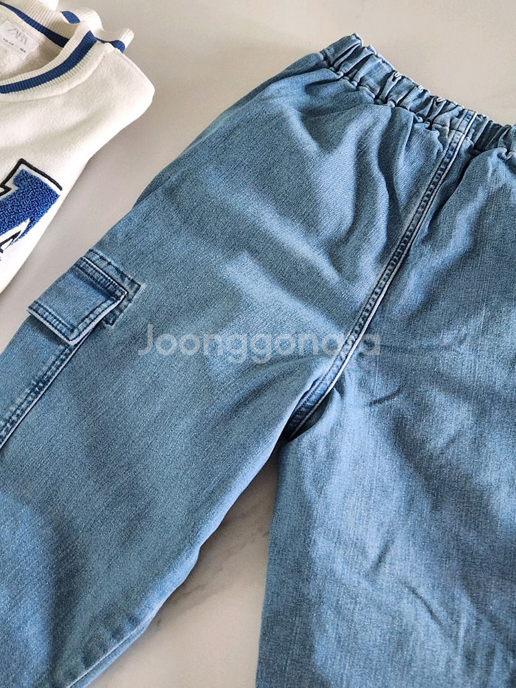 (새상품) 유니클로 키즈 스트레치 데님 카고 조거팬츠--2