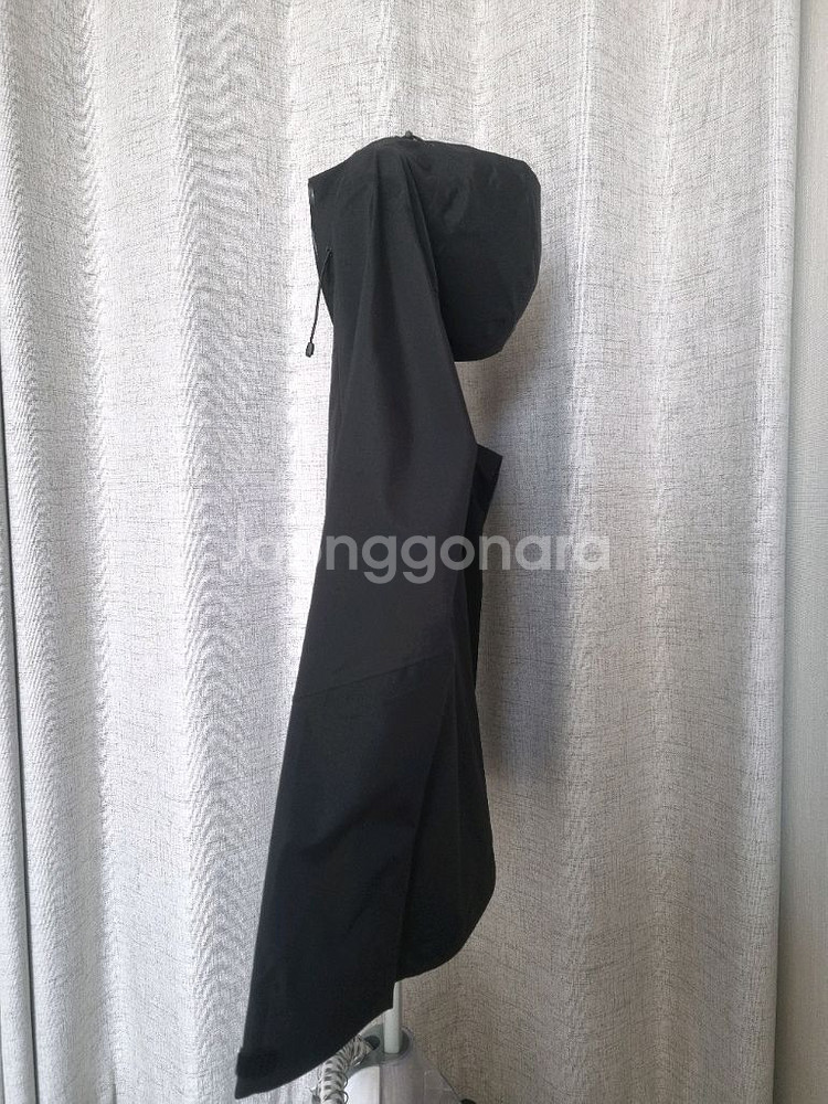 (새상품)아크테릭스 베타 LT 바람막이자켓 남녀공용--3