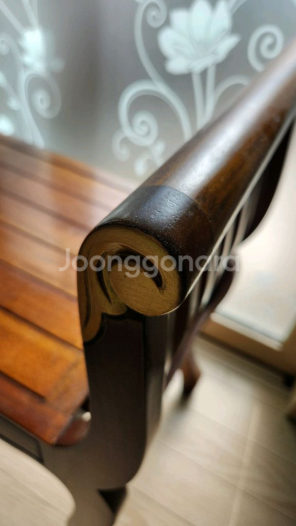 앤틱 스타일 나무 벤치--1