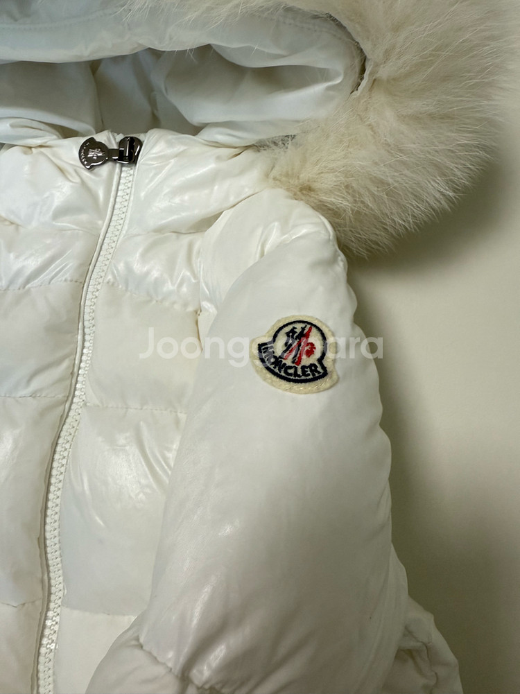몽클레어 기니 화이트 패딩점퍼(리얼퍼) 4a--1