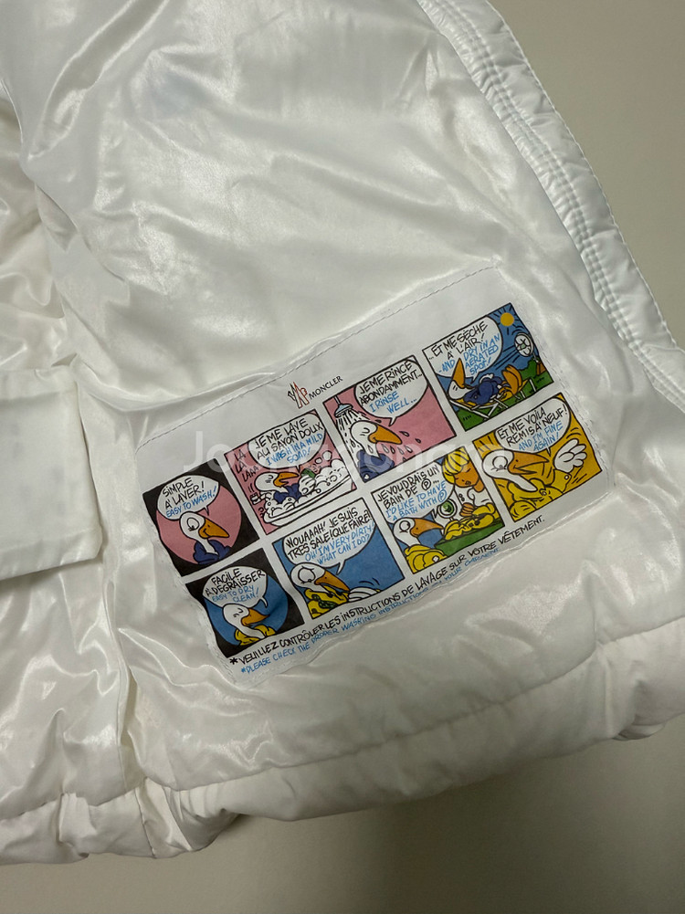 몽클레어 기니 화이트 패딩점퍼(리얼퍼) 4a--2