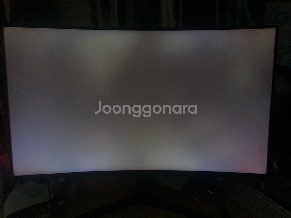 삼성 커브드 모니터 32인치--1