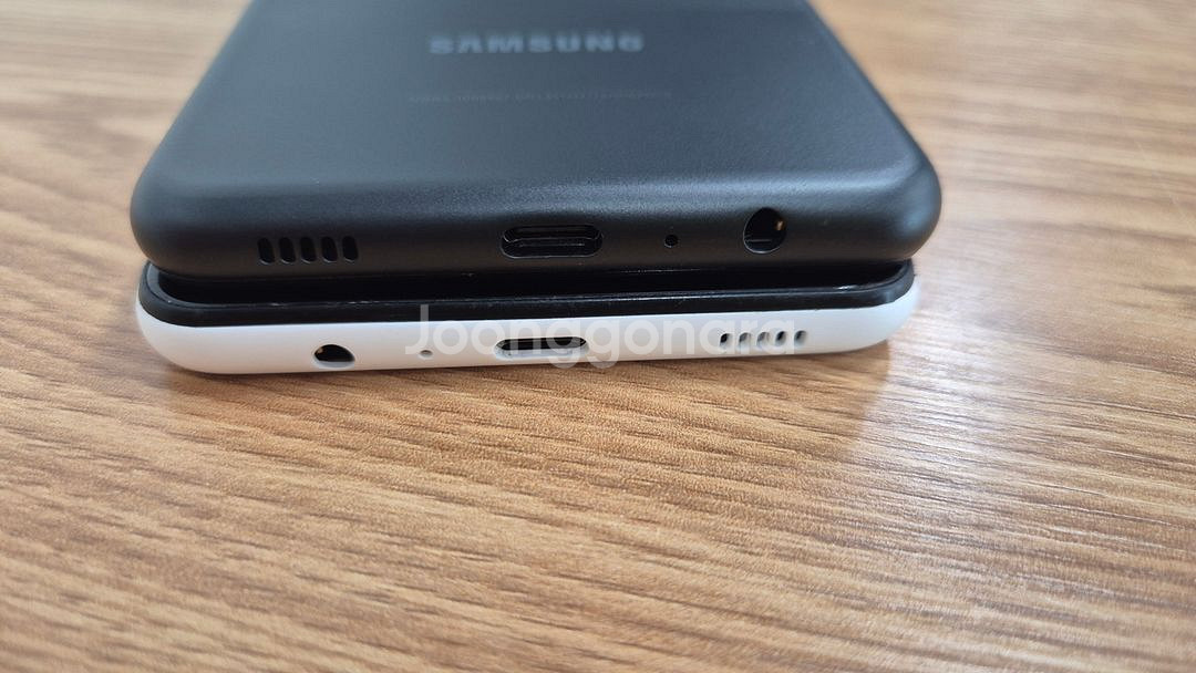 갤럭시A12 32GB 특SSS급 무잔상--4