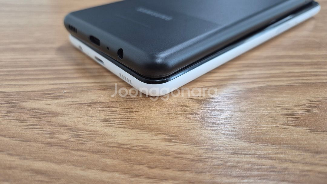 갤럭시A12 32GB 특SSS급 무잔상--3