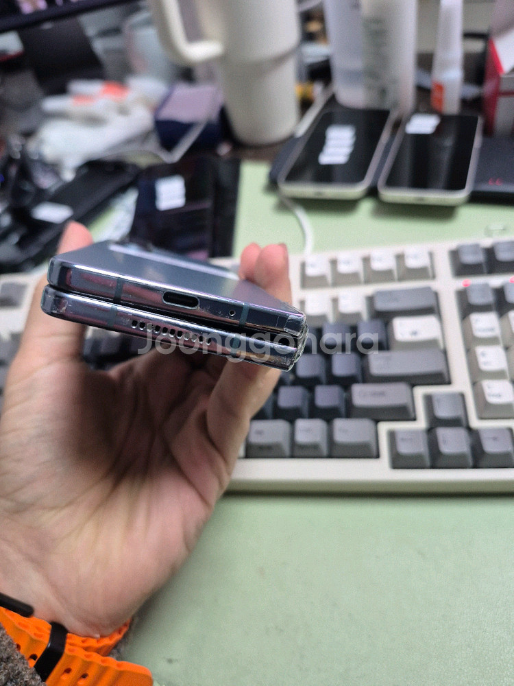 (2663)갤럭시z폴드4 256 판매--8