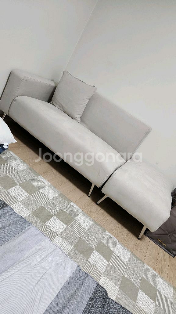 아쿠아텍스 소재의 소파앤스툴 2~4인용--0