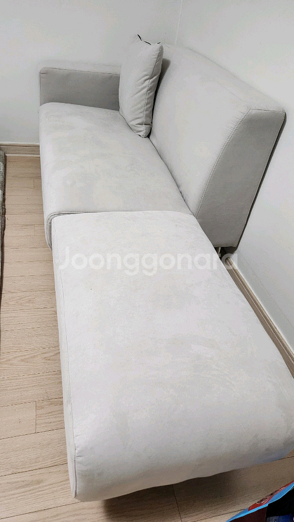 아쿠아텍스 소재의 소파앤스툴 2~4인용--3