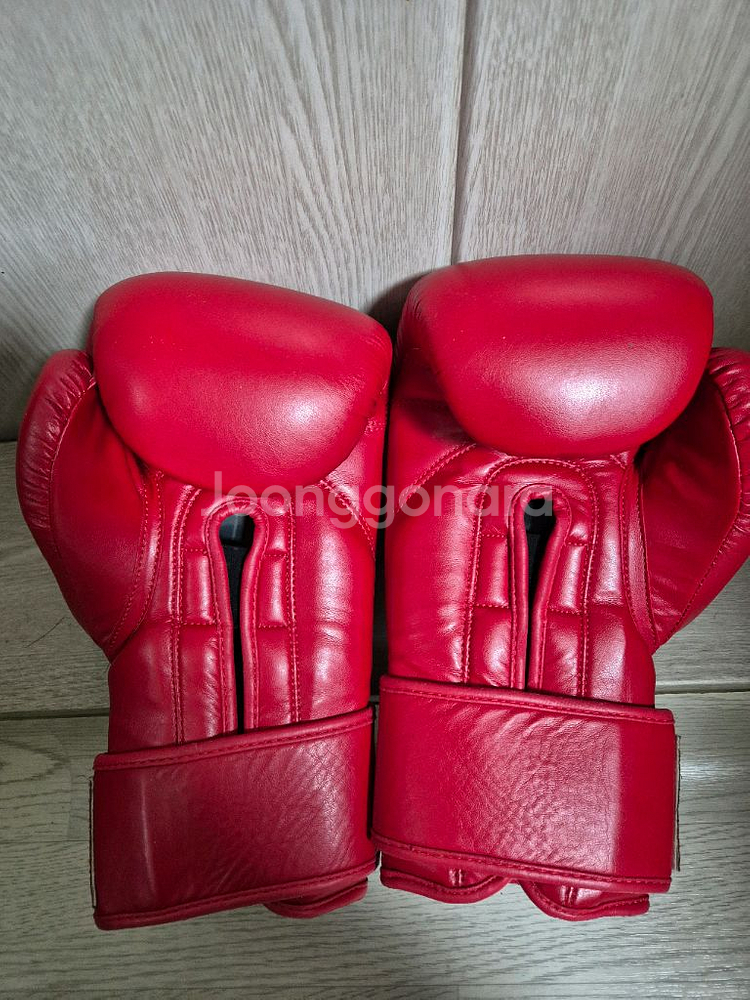 투이스코 복싱글러브 2세트 팝니다.--4