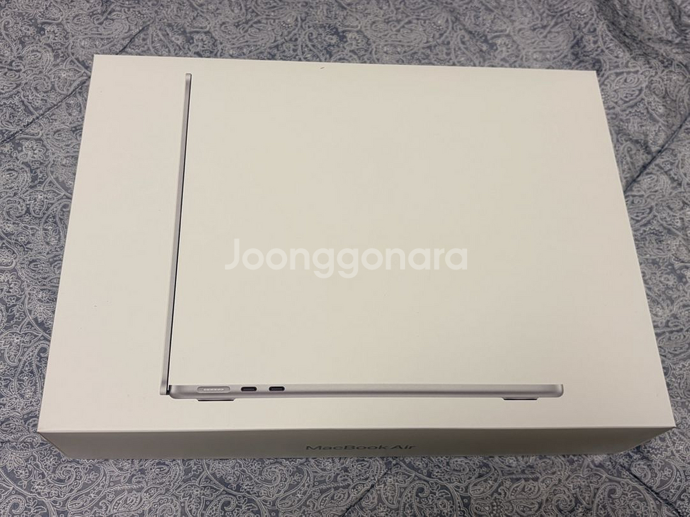 맥북에어13 M4 16gb 256gb 실버 미개봉 팝니--0