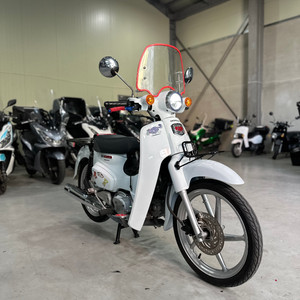 23년식 슈퍼커브110 16@@@km 깔끔한 차량 판매합니다.