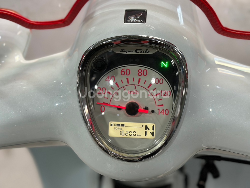 23년식 슈퍼커브110 16@@@km 깔끔한 차량 판매합니다.--9