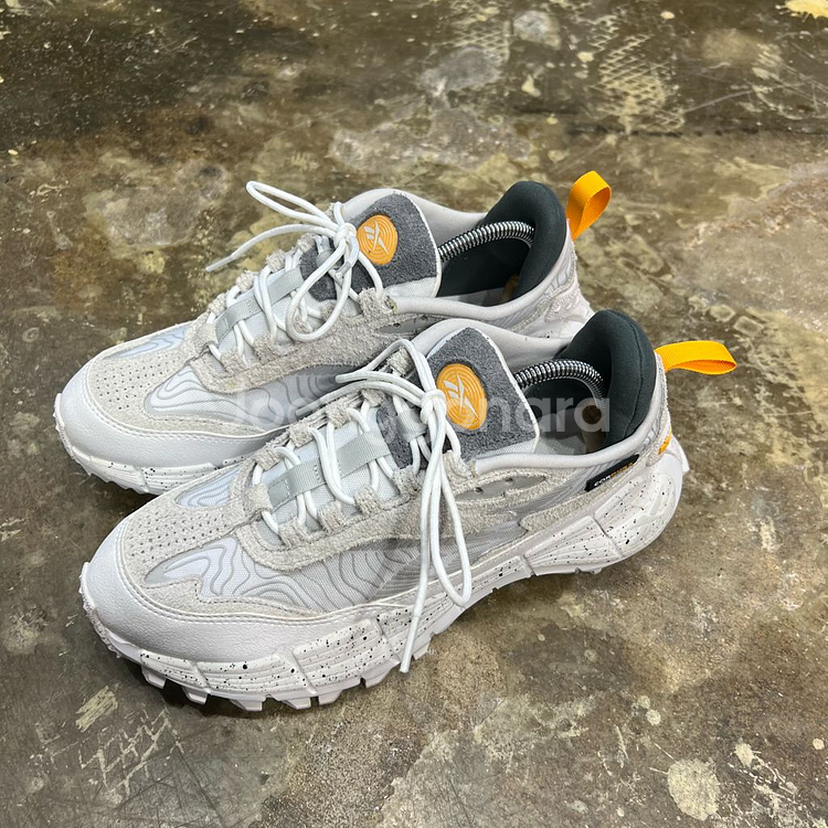250) 리복 직 키네티카 스니커즈 비브람솔 트레킹화 운동화--2