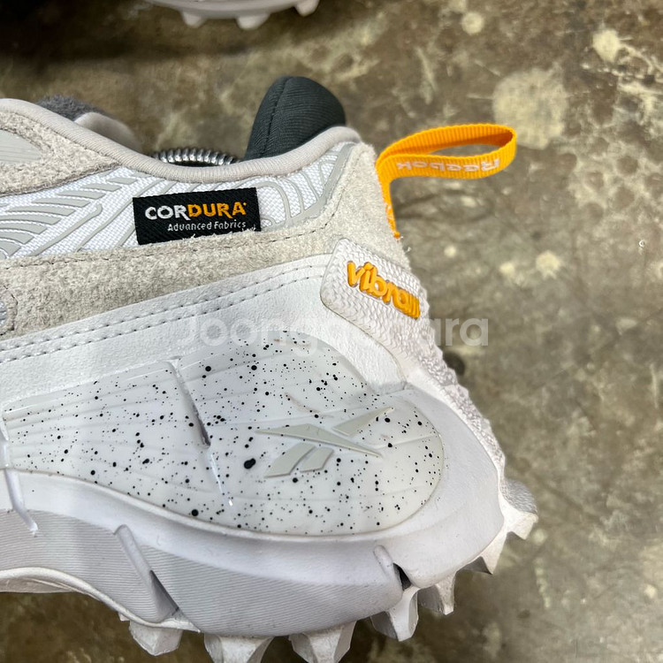 250) 리복 직 키네티카 스니커즈 비브람솔 트레킹화 운동화--5