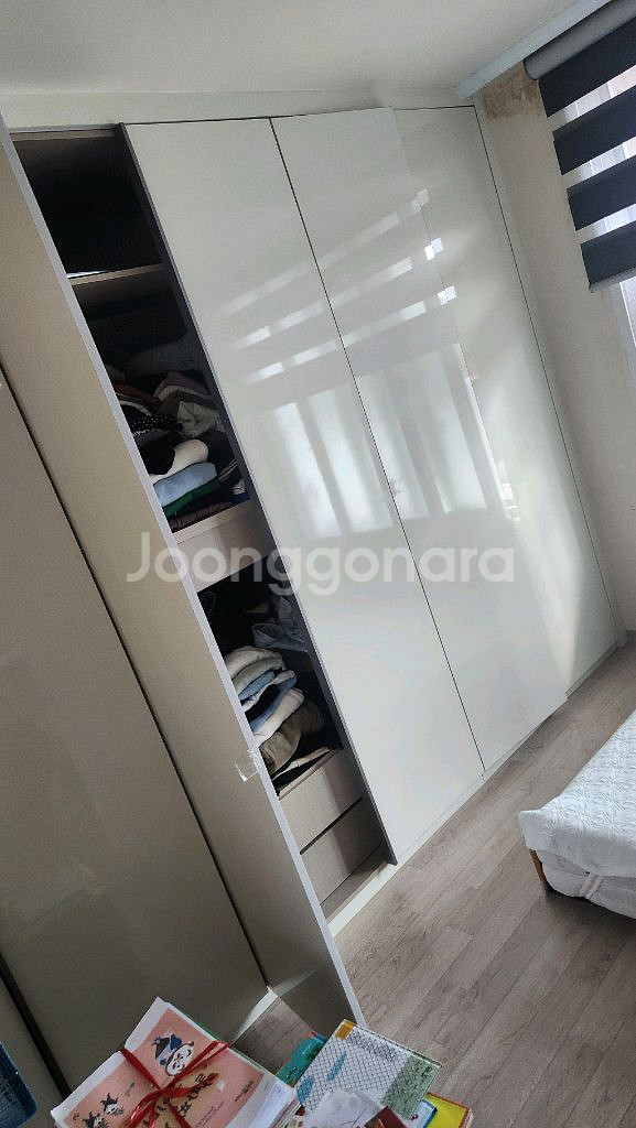 붙박이 옷장 6문--1