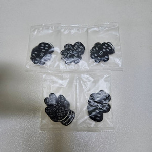 강아지 미끄럼 방지 발바닥 스티커 산책용품