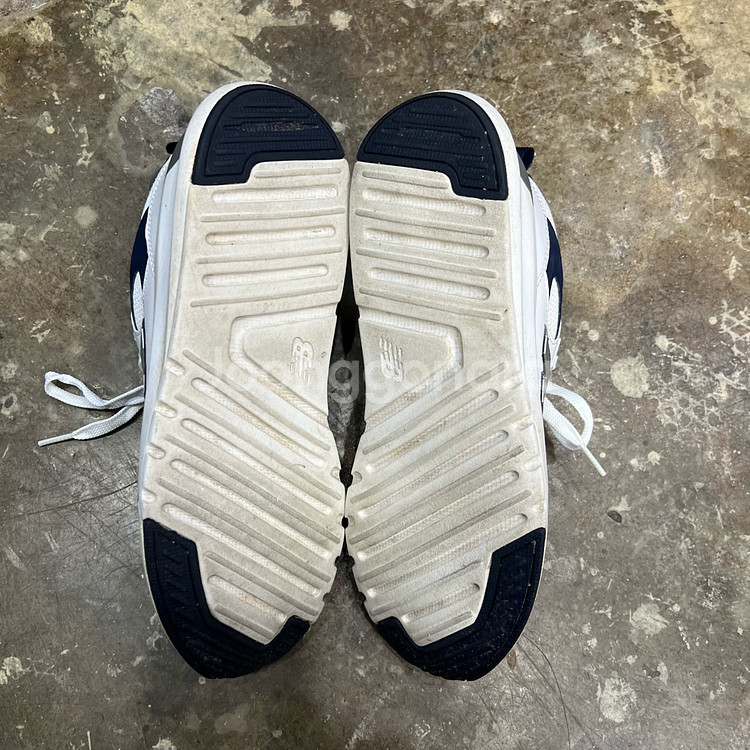 260) 뉴발란스 운동화 스니커즈 신발--5