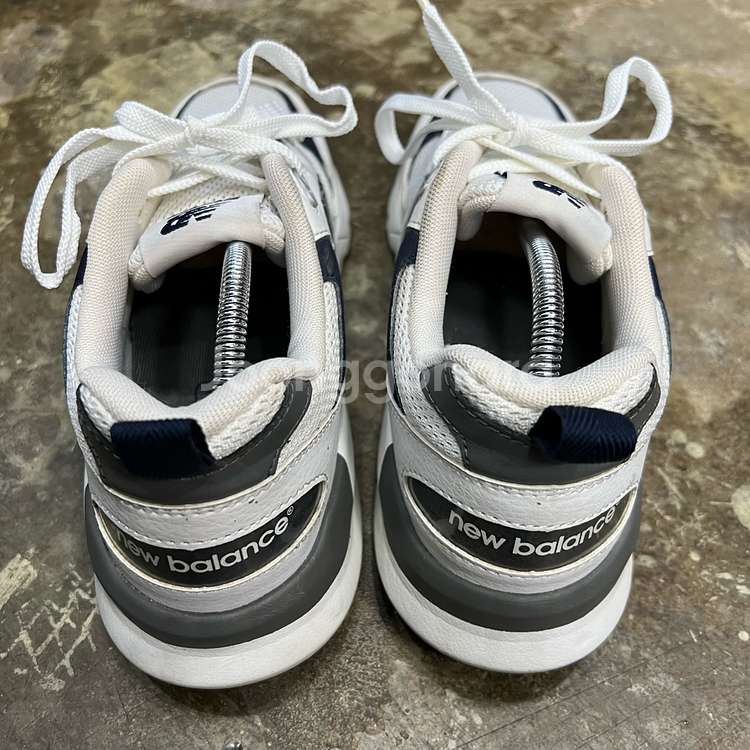260) 뉴발란스 운동화 스니커즈 신발--4