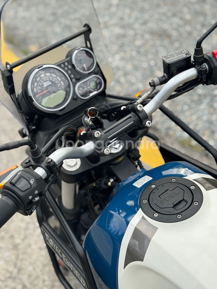 신차급)22년식 히말라얀411 모토캠핑 준튜닝 판매해요--8