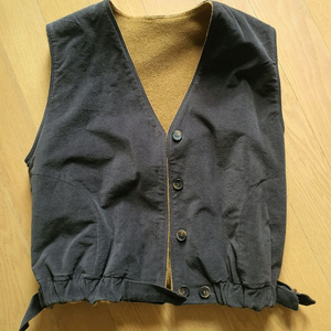 더애수 골덴양면조끼